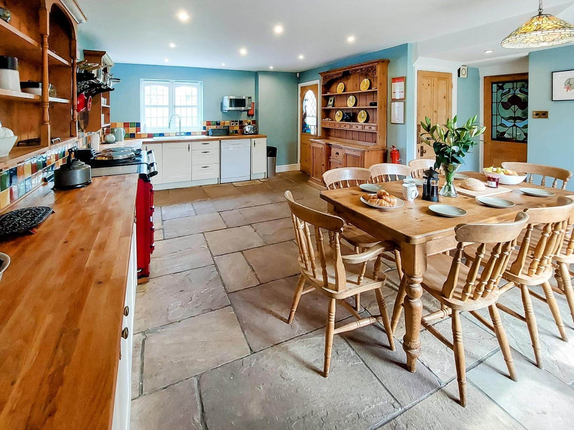 Oakridge Villa Hinderwell Екстериор снимка